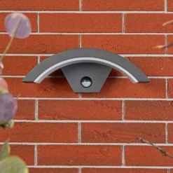 Jule Buiten Wandlamp W/Sensor Graphite/White - Lucande - Koop Online -Lucande 42510965280223