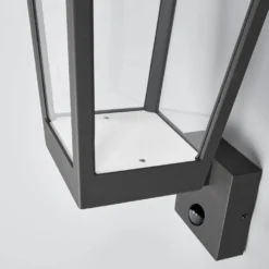 Chaja Buiten Wandlamp W/Sensor Dark Grey/Clear - Lucande - Koop Online -Lucande 42510965389465