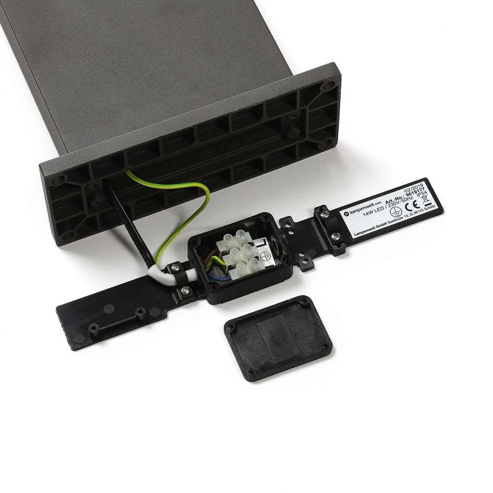 Silvan Buiten Tuinlamp W/Sensor Graphite/White - Lucande - Koop Online 8 Silvan Buiten Tuinlamp W/Sensor Graphite/White - Lucande - Koop Online - Afbeelding 6