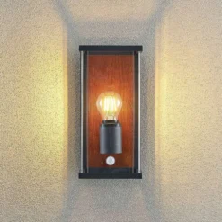 Elwin Buiten Wandlamp W/Sensor - Lucande - Koop Online -Lucande 42519117444605