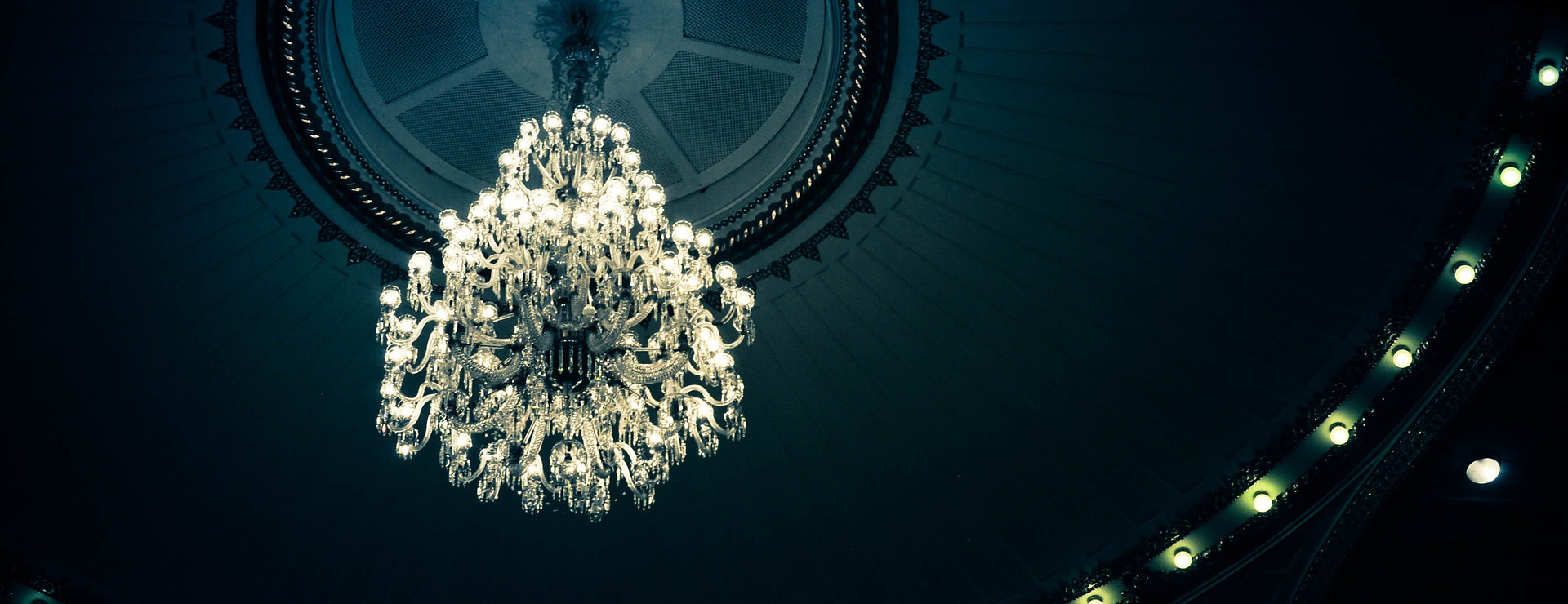 Lucande -Lucande chandelier 940307 1920